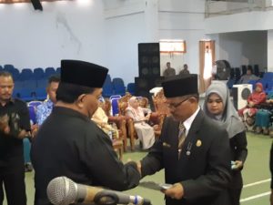 Menghadiri Pelantikan dan pengambilan sumpah atas jabatan Sekda Kab.Mandailing Natal