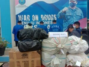 BNNK MANDAILING NATAL MUSNAHKAN BARANG BUKTI NARKOTIKA