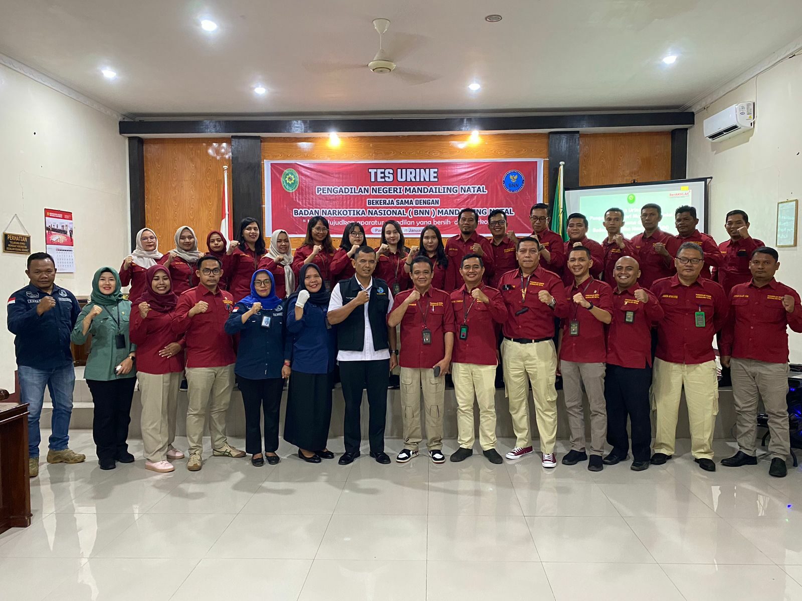 Test Urine bagi Pegawai Pengadilan Negeri Mandailing Natal